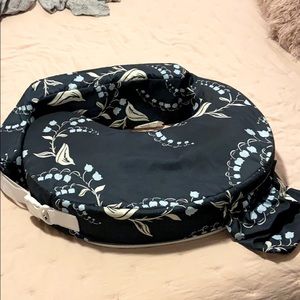 My Brest Friend Nursing Pillow